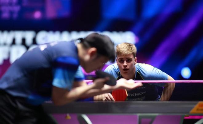 莱德站的表 莱德站的表