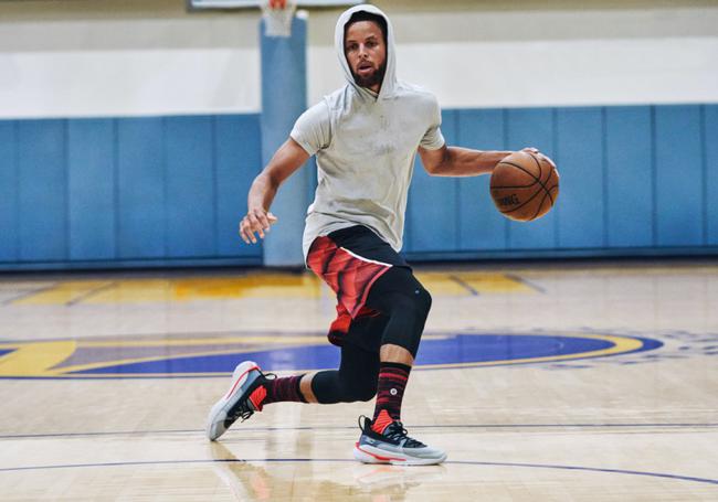 务机已从波 务机已从波