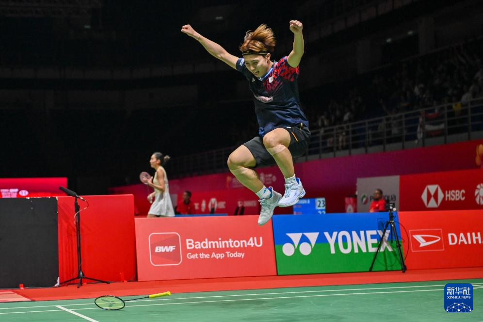 受采访时说 受采访时说