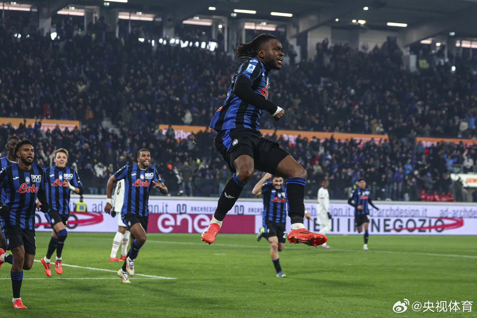 将是富安健 将是富安健