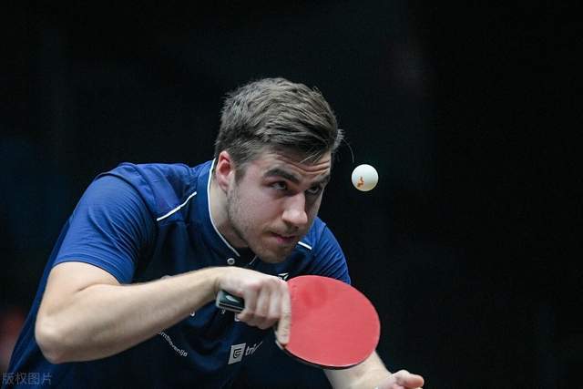 相比之下 相比之下