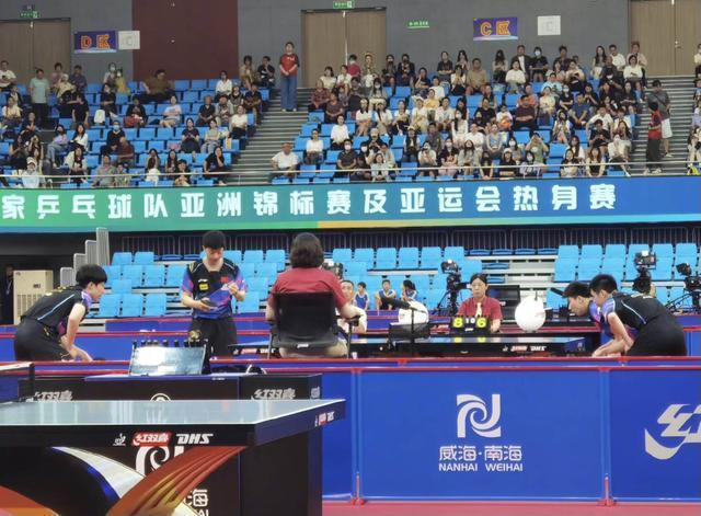 着不同的打 着不同的打