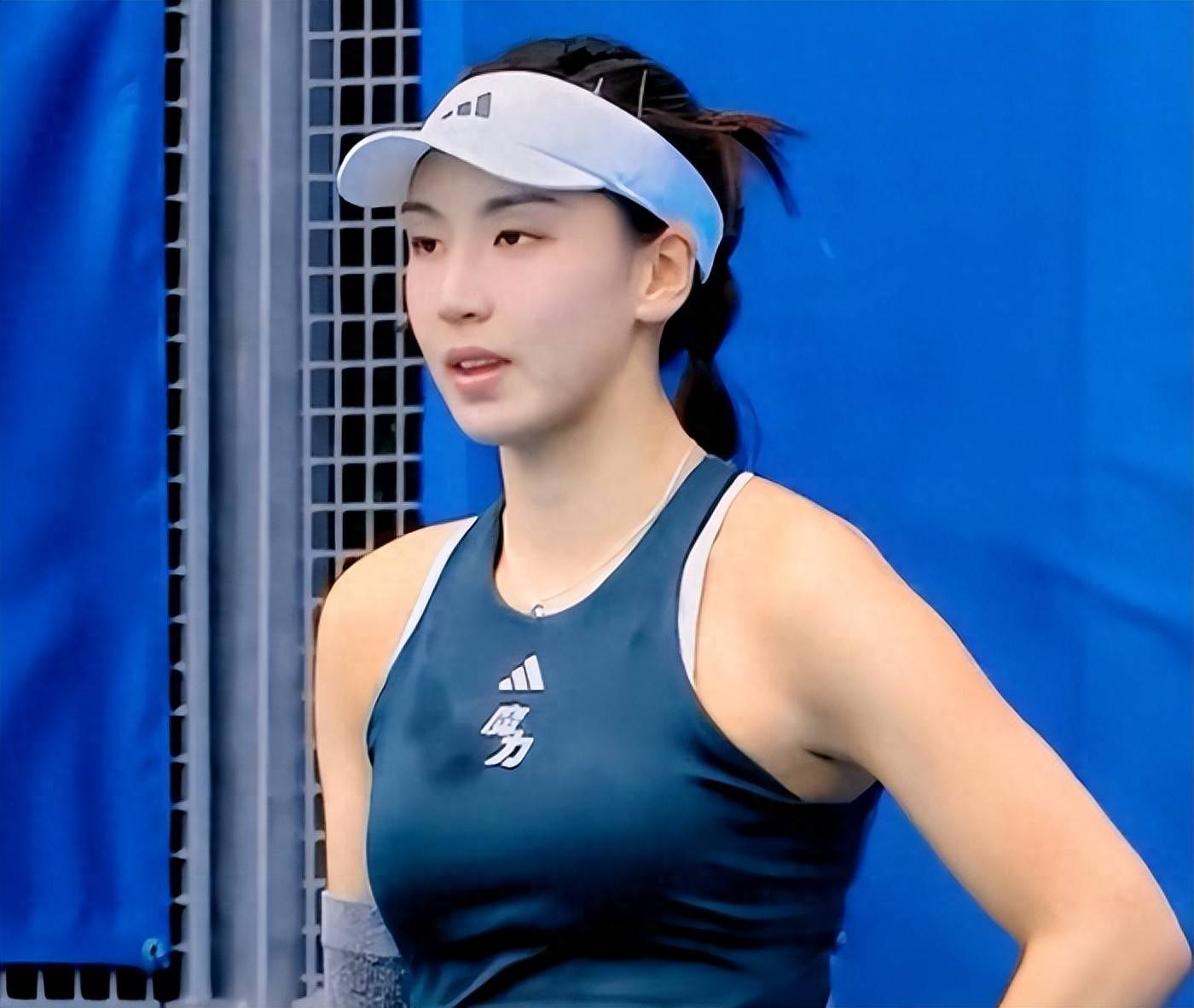 她机智灵活 她机智灵活