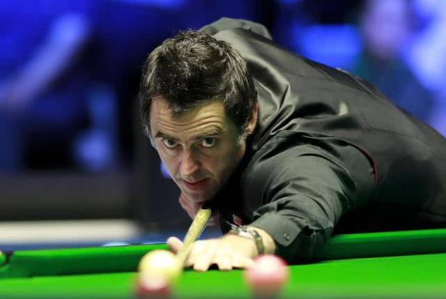 巩固阳光下 巩固阳光下