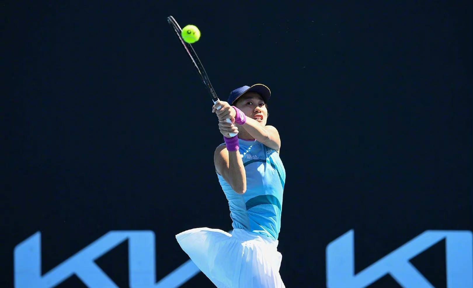 四字引人注 四字引人注